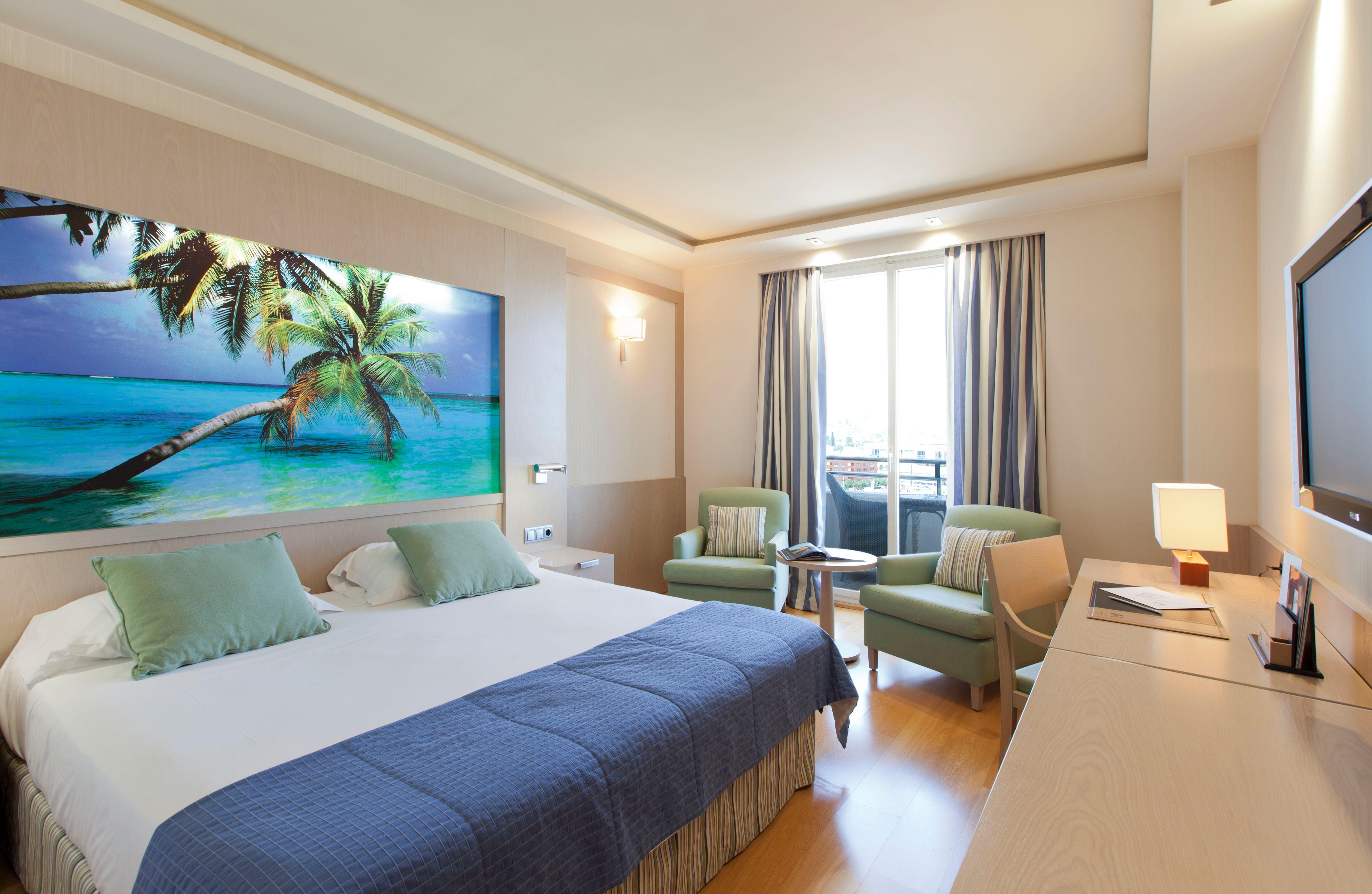 Hotel Nelva 4*