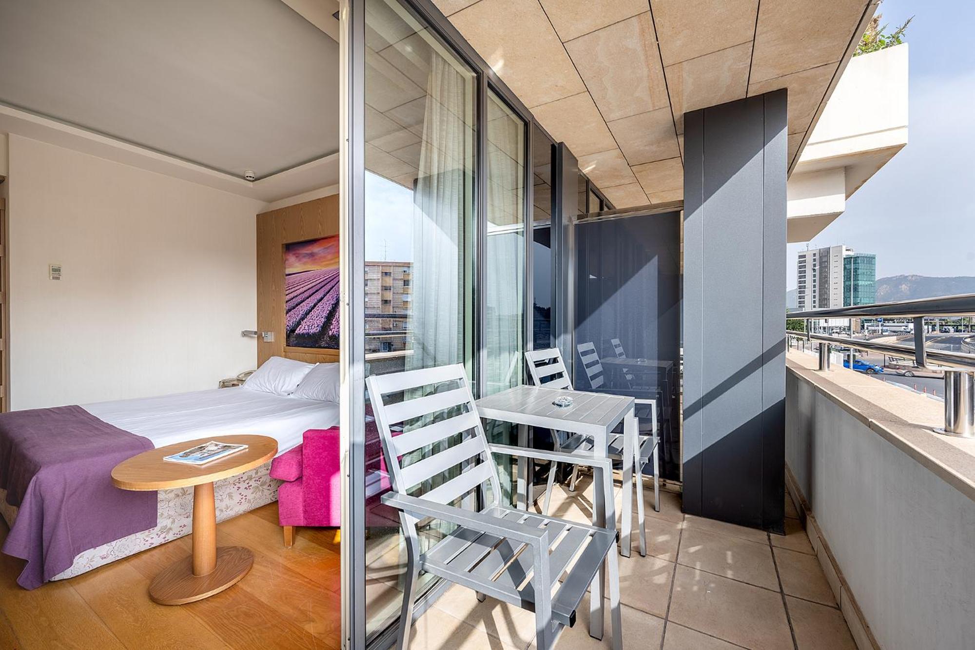 Hotel Nelva 4*